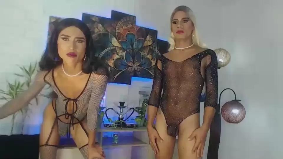 Photos of AndreayKriss from Cam4 is Freechat