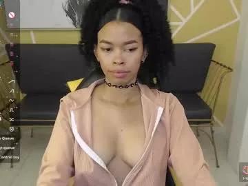 Photos of shenna_brunette_ from Chaturbate is Freechat