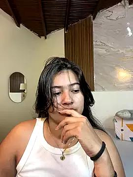Photos of AliceMayer1 from StripChat is Freechat