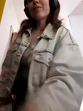 Photos of Bella_Gloria from StripChat is Freechat