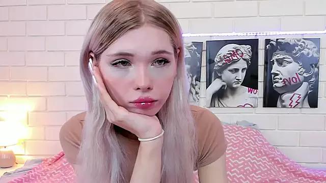 Photos of Blondy_Fina from StripChat is Freechat