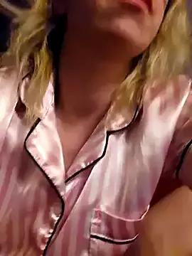 Photos of Giuliana_baby from StripChat is Freechat