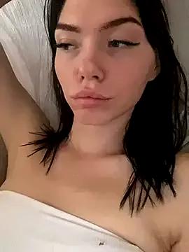 Photos of Lisaaa_Alisa from StripChat is Freechat