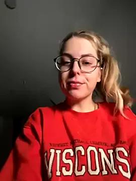 Photos of Livewithlucy from StripChat is Freechat