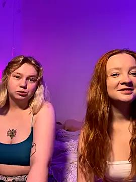 Photos of Radiants_two from StripChat is Freechat