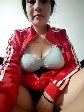 Photos of Tammara_wilson from StripChat is Freechat