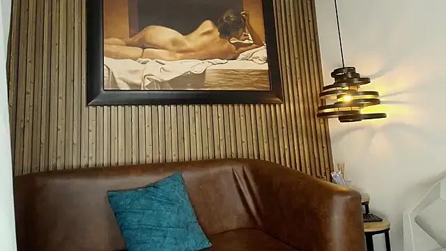 Photos of Valentinadiazz1 from StripChat is Private