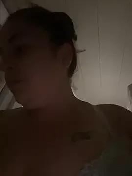 Photos of yzabell18 from StripChat is Freechat