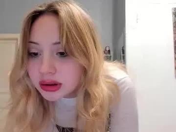 1lovepizza — GOAL: TOPLESS [99 tokens remaining] Welcome to my room! #feet #blonde #findom #hairy #new