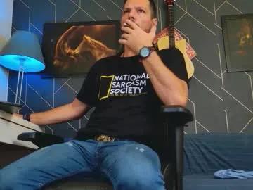 aaronbomer on Chaturbate 