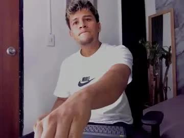 alan__smith — GOAL: Cum [551 tokens remaining] Welcome to my room! #bigcock #young #bigdick #cum #twink