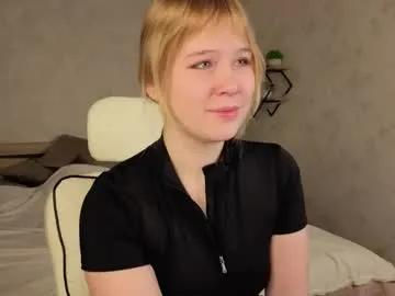 amy_kimberlly — GOAL: Spin around in front of the camera [22 tokens remaining] Relax with me #shy #blonde #teen #18 #daddysgirl