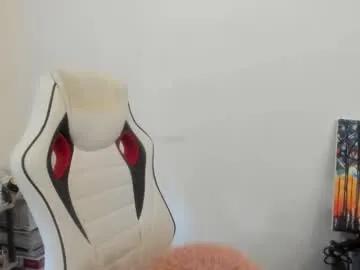 artsyandcraftsy_ — always dreamed i will travel around world and thankful for people who made it happen, wish: one new fanclub member #english #british #skinny #new #smallboobs [9100 tokens remaining]