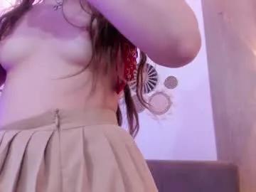 carolina_hernandez22 — Hey  Welcome, come meet me you won't regret it - Multi Goal: Fuck pussy and squirt 1x1200 [1tk each Goal] #anal #squirt #lovense #nasty #smalltits