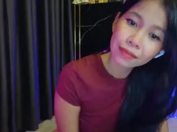 deedeedoll on Chaturbate 