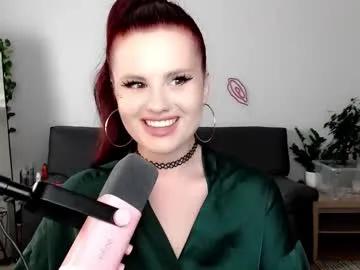 dellacrush_ on Chaturbate 