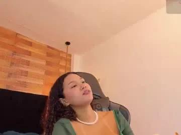 emily_brown04 — GOAL: Full Naked and twerking [73 tokens remaining] Welcome to my room! #ebony #anal #squirt #skinny #young