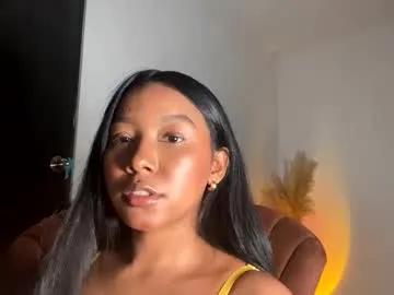 fabianna_laraa — GOAL: You show breasts more oil [110 tokens remaining] make me happy my favorite number is 15  #ebony #bigboobs #anal #asian #latina