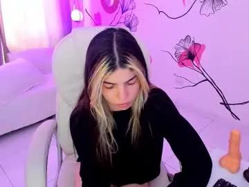 isabela_fiorelli — GOAL: spanks my ass x 5 [14 tokens remaining] Let's get naughty #petite #skinny #ahegao #saliva #submissive