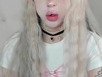 joybarker — hi my sweetie >_<  Goal: naked teasing*-* [165 tokens remaining] #feet #daddy #skinny #smalltits