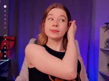 kaylisse — Goal :  Gently suck finger  <3 Help me reach 300 likes [3 tokens remaining] #cute #18 #bigboobs #teen #bigass