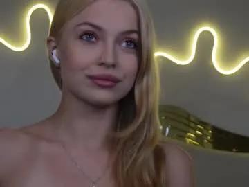kelly_peachpiee on Chaturbate 
