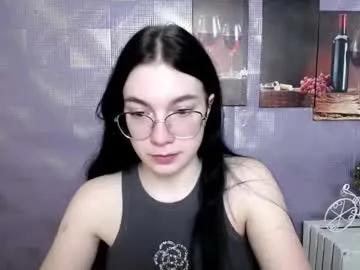 kristenx_x — I'm new here, please make me happ #18 #beautiful #british #naturalbigboobs  #nonude  [500 tokens remaining]