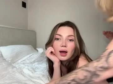 love_machine_ — fully naked [774 tokens left]