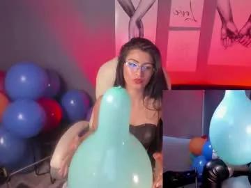 lunaa_lynch — GOAL: spank ass [120 tokens remaining] Let's play with all your cum in my mouth #Anal #squirt #fuckmachine #feet #balloons