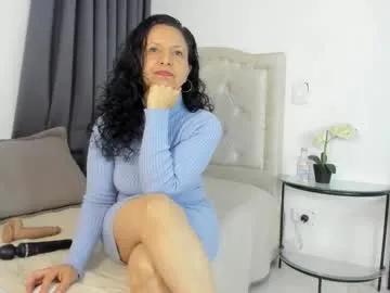 milfnew — Latina real, complaciente y muy traviesa! Mira lo que tengo para ti #chaturbatemilf #livecammilf #private
