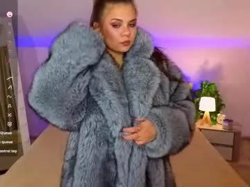 miss_delia — What's under the fur coat? Hello my kittens!Welcome to my retro party #bigboobs #stockings #mature #curvy #feet [99 tokens remaining]