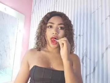 missdionne__curly on Chaturbate 