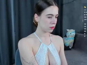 mooncutie_girl on Chaturbate 