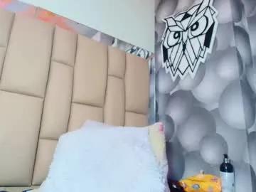 mss_samy — GOAL: squirt [324 tokens remaining] Welcome to my room! #slim #squirt #anal #latina #lovense