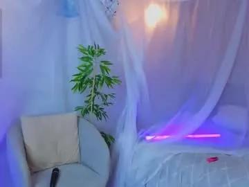 sunnfay — GOAL: Give me a 5 spanks ! [33 tokens remaining] Heeey^^ I'm Keeley^^ Welcome to my room<3 In PVT endless contol my toy let's make this day unforgettable #18  #skinny #lovense #squirt #natural