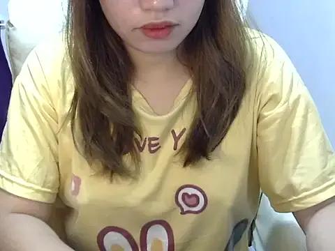 __luvvlll01__ on StripChat 