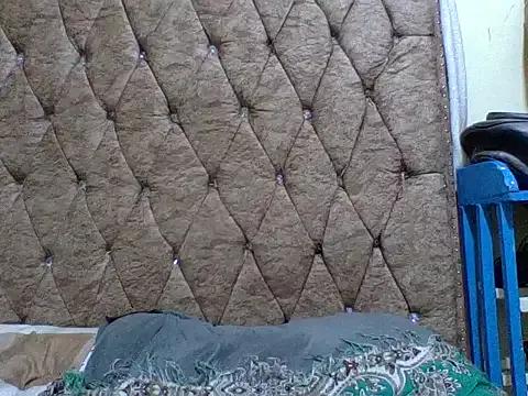 _Ella20 on StripChat 