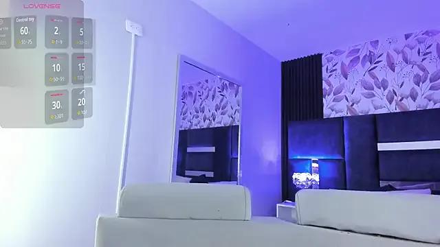 Amareto_ — Free my bigboobs + oil in them!