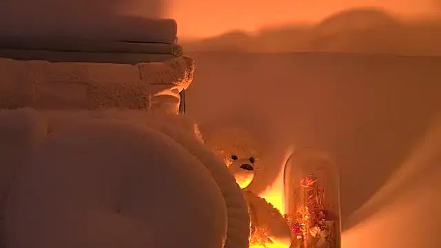 AngeliqueSkye — Undress me!