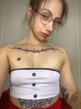 Branquinha_12 — Dildo in pussy! Im not alone in home 