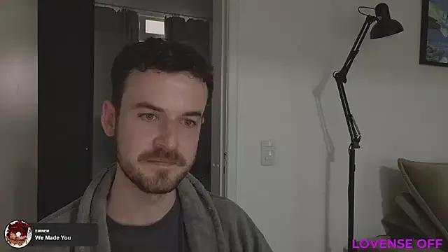 Breezee_ on StripChat 