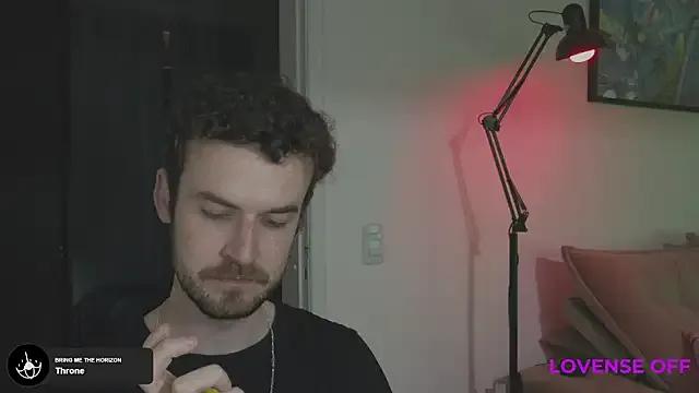 Breezee_ on StripChat 