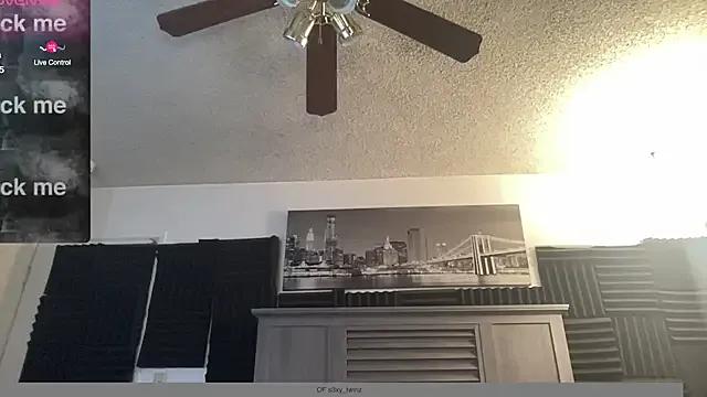 cocaNutt — Hump my pussy n fill my holes