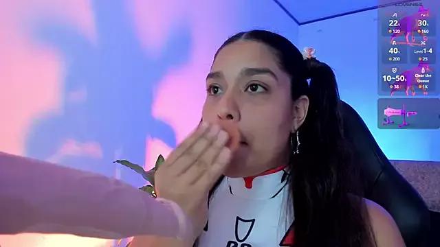 giselle_upp — cover my face with saliva 