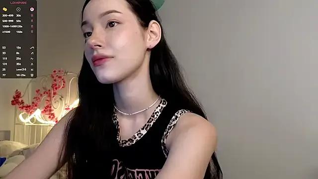 glamourr — spanks my booty with belt x10