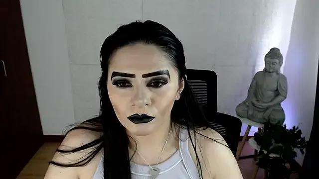 GODDESS_EVANS on StripChat 