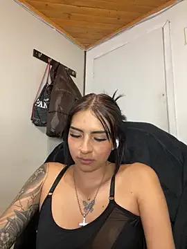 Hilary_pinkk — Get naked + control domi 