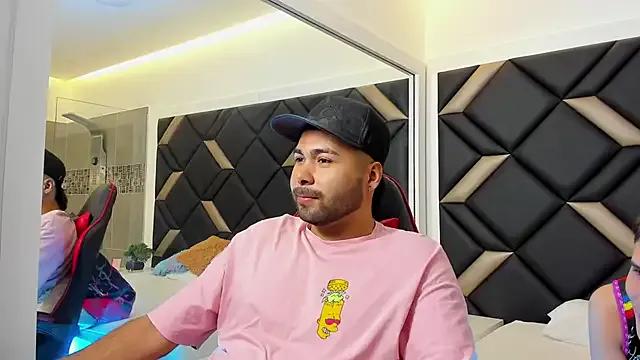 Hot_Threesomee — fuck ass