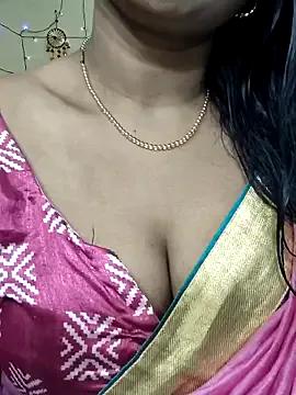 Hotty_Kavita on StripChat 