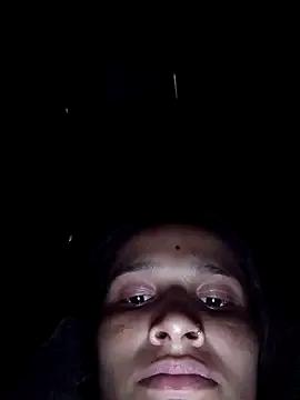 Hoty_girl_143 — Freechat on StripChat